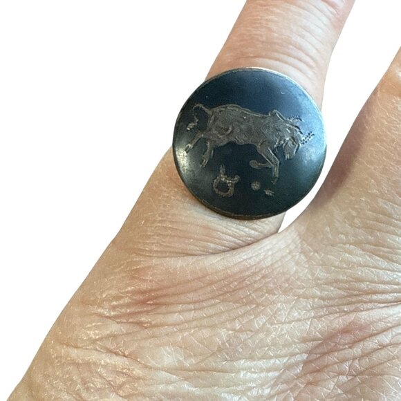 Vintage Taurus Sterling Zodiac Sign Ring Black Brass Engraved Bull Astrology Jew - Picture 3 of 13